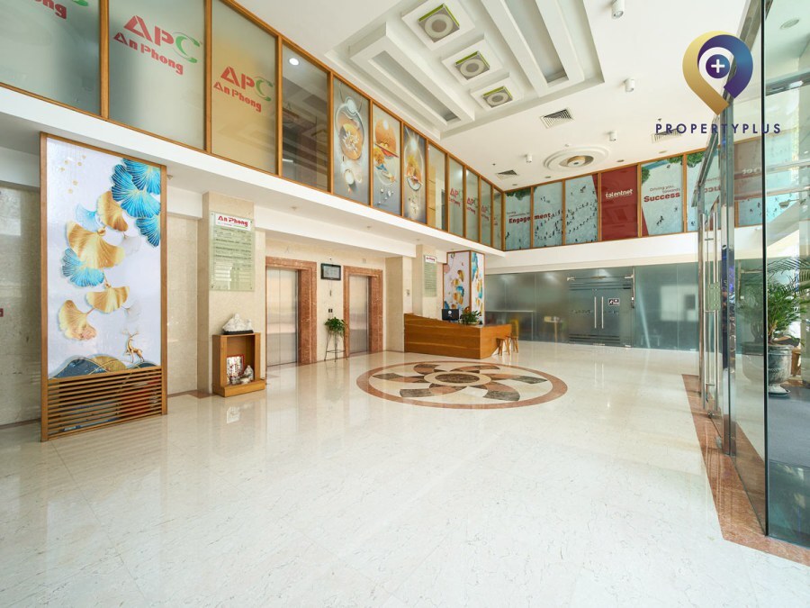 Star Building